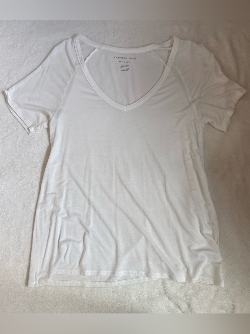 American Eagle Soft & Sexy V Neck Tee